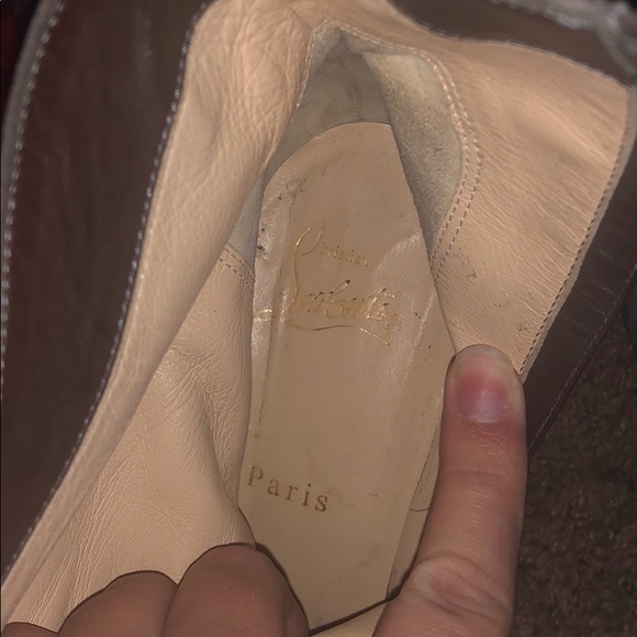 Red bottoms - Picture 4 of 6